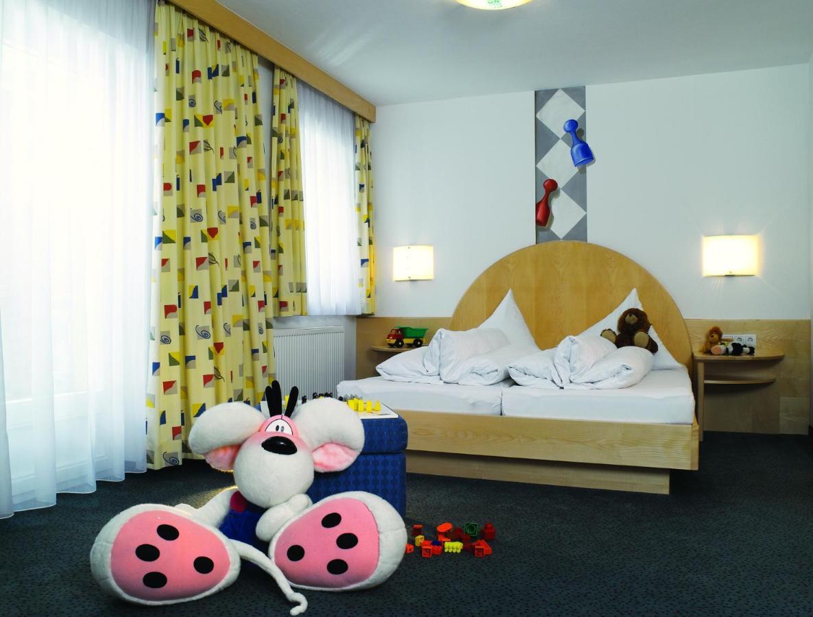 Hotel Dominic Зельден Номер фото