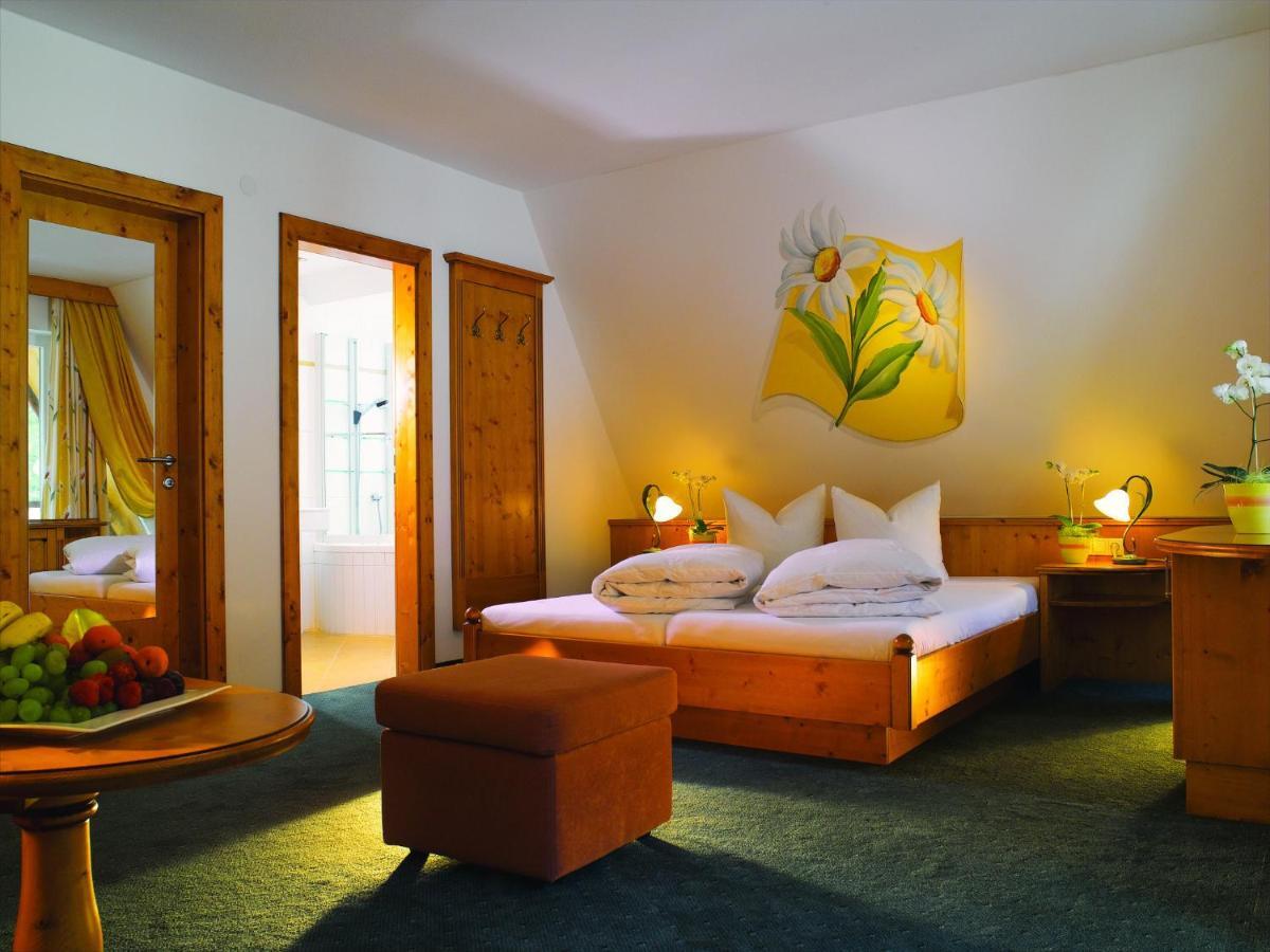 Hotel Dominic Зельден Номер фото